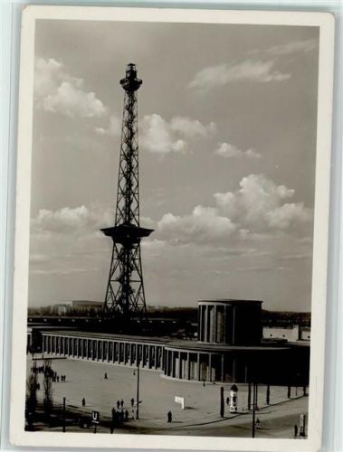 1937 Funkturm u. Deutschlandhalle AK