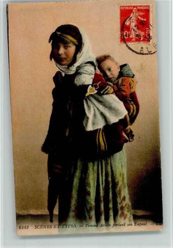 Nr. 6243 Scenes et Types - Femme arabe portant son Enfant