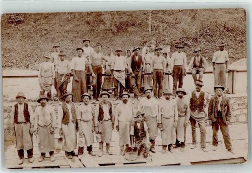 1915 - 1920 Handwerker Maurerkelle Hammer mit Werkzeug