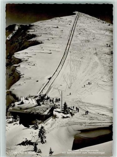 Bad Reichenhall Rasthaus Schlegelmulde mit Schlittenlift zum Hochschlegl Winteraufnahme Predigtstuhlbahn Foto E. Baumann