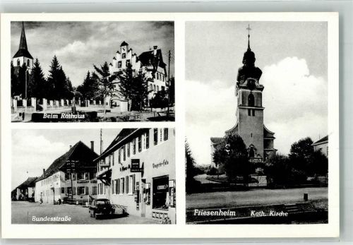 77948 W7632 Friesenheim , Baden Foto AK Rathaus Gasthaus Auto Kath. Kirche