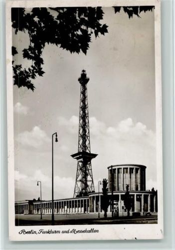 Berlin Mitte 1952 Funkturm und Messehallen