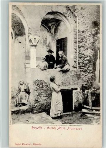 Ravello Cortile Mast. Francesco