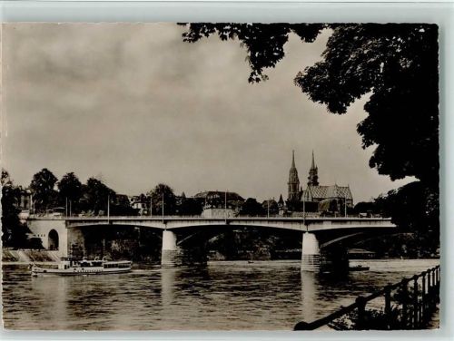 Basel Wettsteinbrücke mit Münster