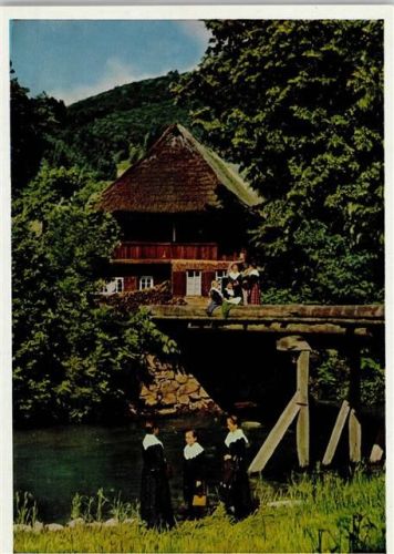 Reetdachhaus - Kirchgang