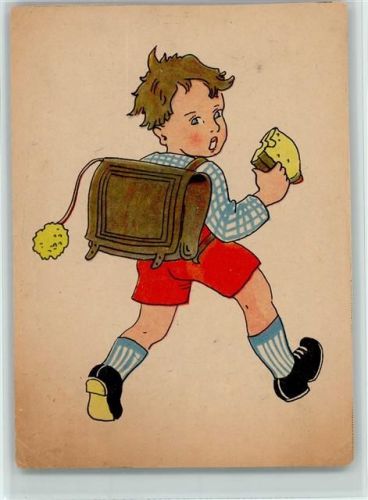 Junfe läuft schnell mit seinem Butterbrot und Schulranzen