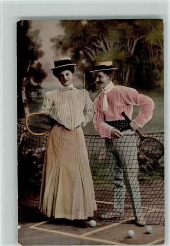 Am Netz mit einem Tennisschläger - Paar 1908 AK