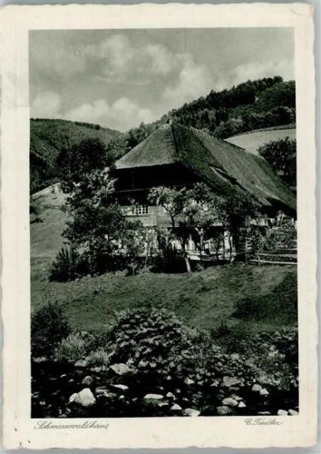 1943 Reetdachhaus am Bach