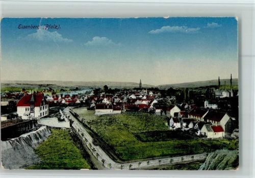 Eisenberg 1918 Eisenberg(Pfalz) Ortsansicht Lazarettstempel Ecken bestoßen, kl. Einriss