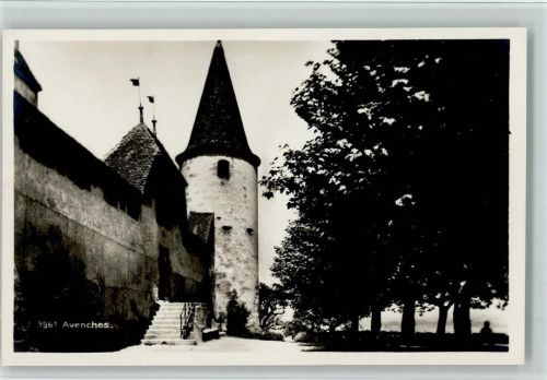 Avenches Schloss Bäume