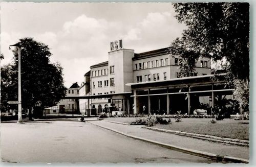 W7107 Neckarsulm Eingang Fabrik NSU Werke Motorrad Foto AK