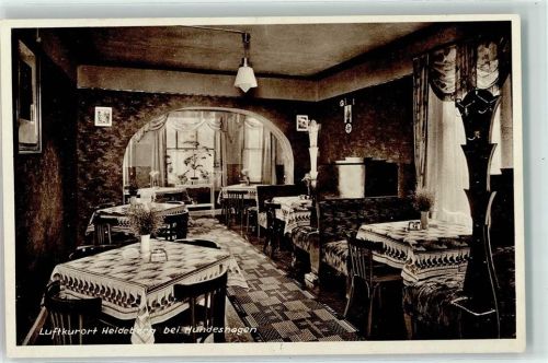 Hundeshagen WK II Heideberg Gasthaus Gaststube