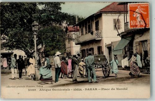 Dakar 1910 Foto AK Place du Marche Briefmarke Bildseite
