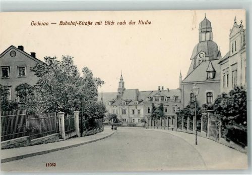 09569 O9388 Oederan - Bahnhof-Straße mit Blick nach der Kirche