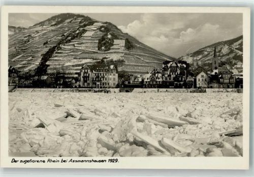 Assmannshausen Zugefrorener Rhein