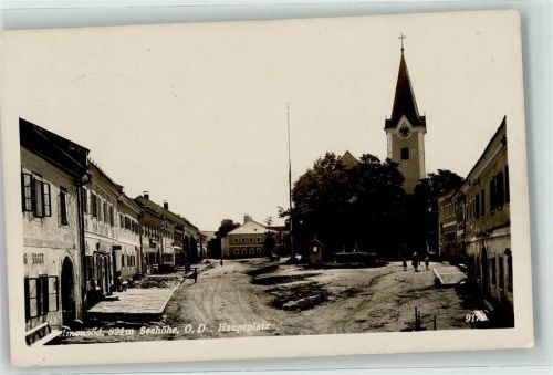 Hellmonsödt Hauptplatz