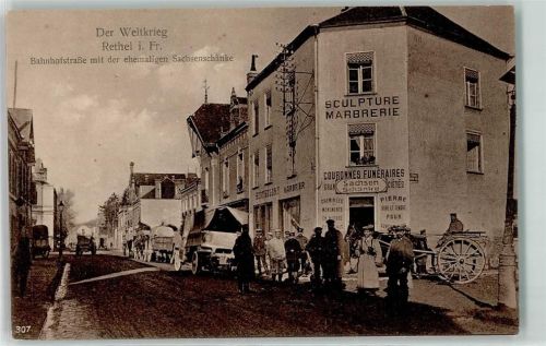 Rethel Bahnhofstraße mit dem ehemaligen Gasthaus Sachsenschänke Soldat Uniform