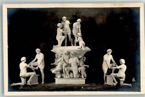 Memmingen Darstellung eines Monumentes Ort lt. Fotograf