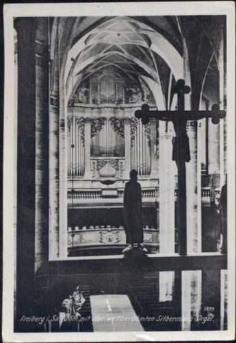 09599 O9200 Freiberg um 1950/60 - Freiberg, Dom mit der Silbermann-Orgel, Jesusfigur am Kreuz, Skulptur,Erhard Neubart AKU2