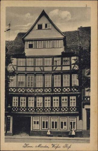um 1920/30 Hann. Münden, Gasthof Weißes Roß, Fachwerk,Hans Augustin