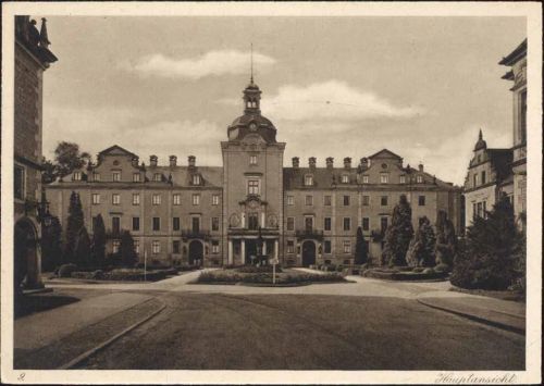 um 1930 Bückeburg, Schloss, Hauptansicht,Niedersächsisches Bildarchiv AKU1
