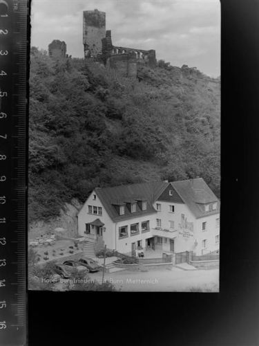 Beilstein Hotel Burgfrieden mit Burg