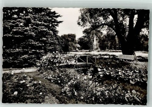 Zweibrücken Rosengarten Teich mit Wasserfontaine