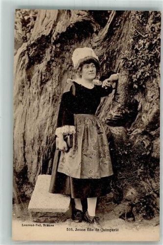 Quimper Tracht Frau