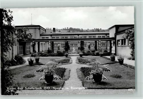 Bad Schallerbach Nymphe im Rosengarten