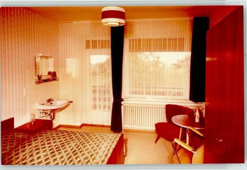 25836 W2256 Welt FOTO KEINE AK Gasthaus Meister Innenaufnahme Doppelzimmer