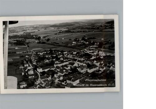 Neumarkt i. Hausruckkreis O. Ö. (A) Fliegeraufnahme