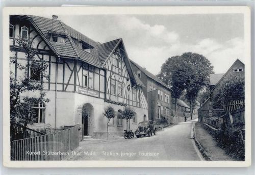 Stützerbach Station junger Touristen