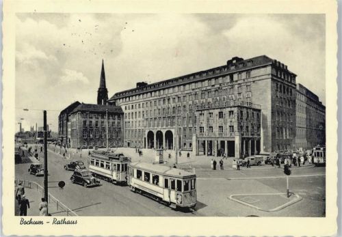 Bochum Rathaus, Straßenbahn