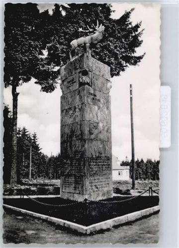 Frauenwald Hirsch, Monument
