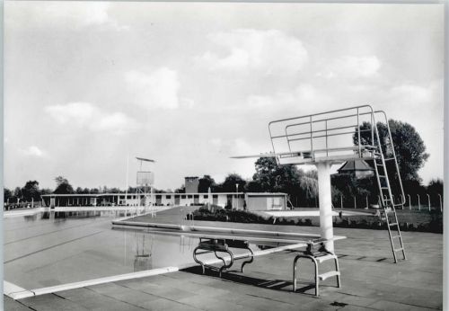 Apen Schwimmbad