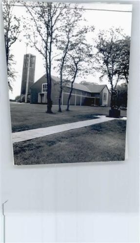 Emmeln Foto mit Negativ, Kirche