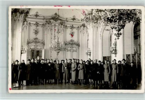 Wien Schloss Schönbrunn Innenaufnahme Gruppenfoto