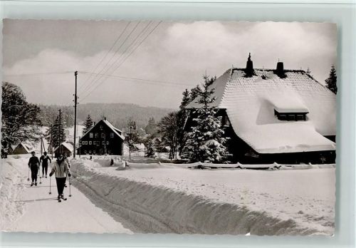 Kniebis Teilansicht Winteraufnahme Skifahrer