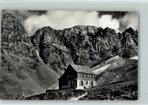 Saas-Fee Weissmieshütte mit Jägigrat Hüttenstempel