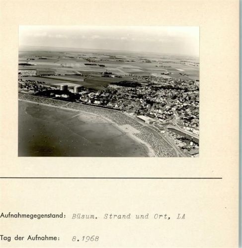Büsum Luftaufnahme Strand und Ort Foto montiert auf Karton