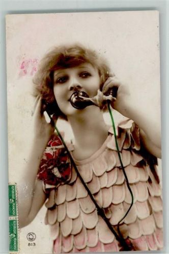 1923 Fotoverlag P.C. Paris 813 Frau am Telefon AK