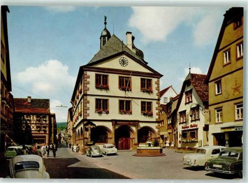 Mariabuchen Rückseite mit Abschürfungen bzw Kleberesten Rathaus
