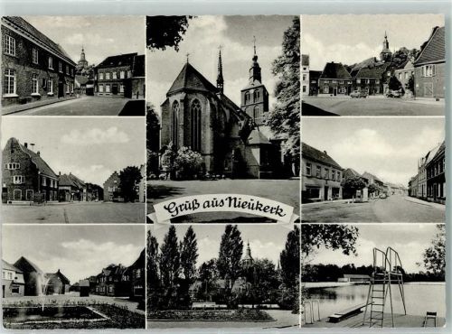 Nieukerk Rückseite mit Abschürfungen und Kleberesten