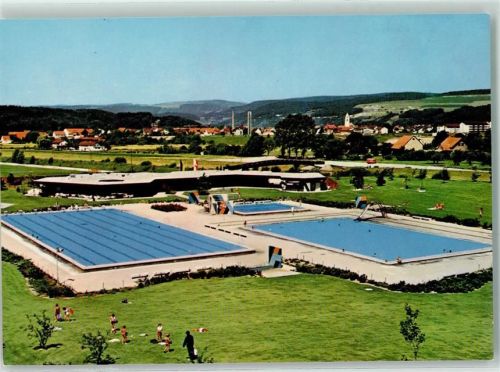 Lauchringen Rückseite mit Abschürfungen und Kleberesten Freibad