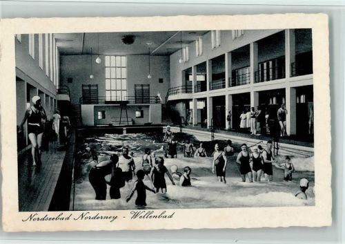 Norderney Wellenbad Innenaufnahme