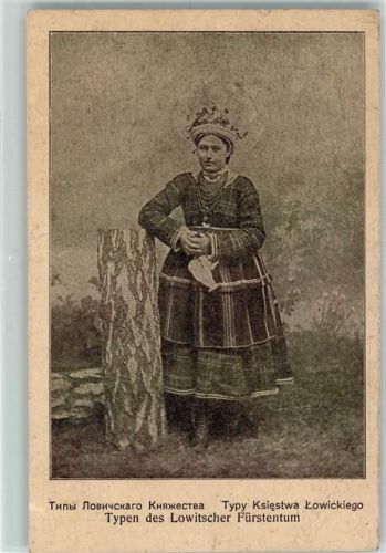 Lowitsch 1915 Frau in Tracht