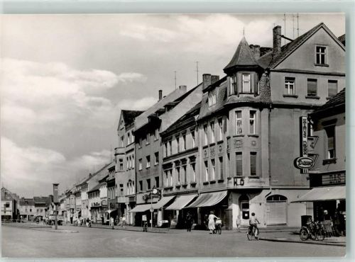 Luckenwalde Ernst-Thälmann-Straße Rückseite mit Abschürfungen bzw Kleberesten