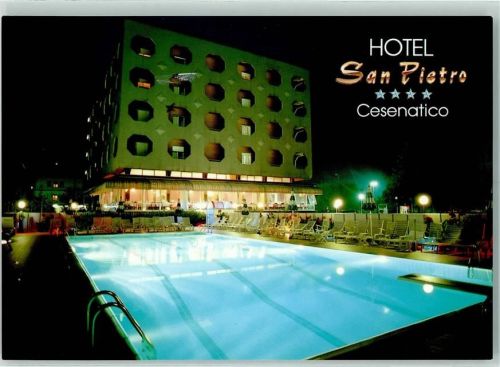 Cesenatico Hotel San Pietro Schwimmbad Nacht Beleuchtung