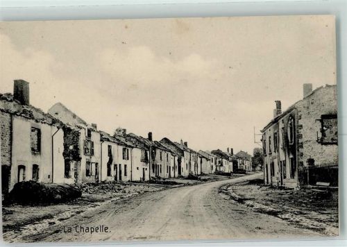 La Chapelle WK I zerstörte Häuser Straße