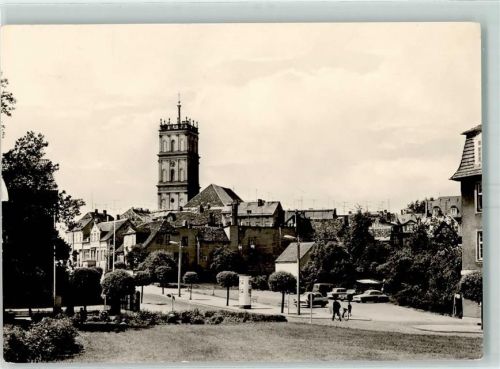 Neustrelitz Platz der Jugend Litfaßsäule